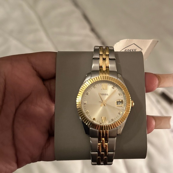 Fossil Multi-tone Gold watch - Picture 5 of 5
